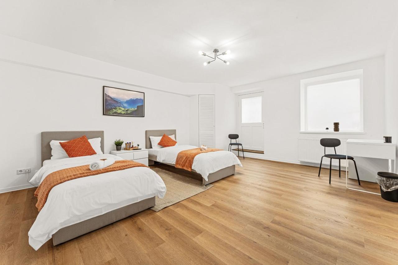 2 Zimmer Apartments, 4 Betten, Vollmoebliert,Zentrale Lage Am S-Bahnhof 柏林 外观 照片