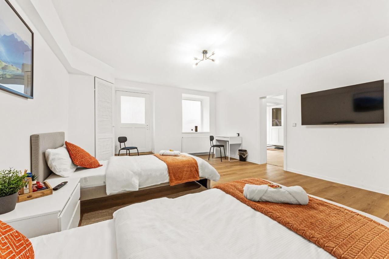 2 Zimmer Apartments, 4 Betten, Vollmoebliert,Zentrale Lage Am S-Bahnhof 柏林 外观 照片