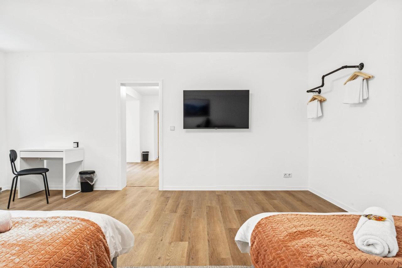 2 Zimmer Apartments, 4 Betten, Vollmoebliert,Zentrale Lage Am S-Bahnhof 柏林 外观 照片