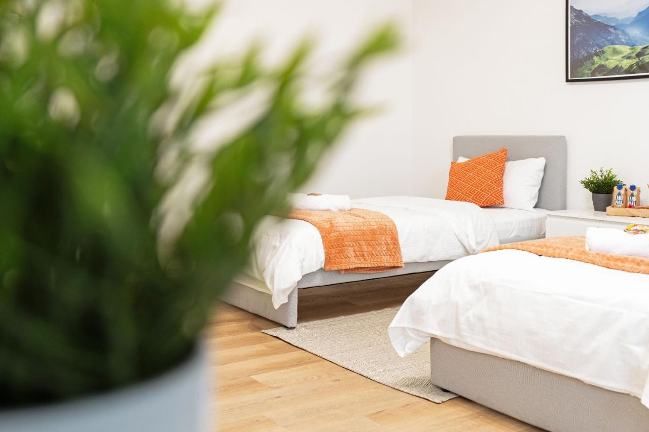 2 Zimmer Apartments, 4 Betten, Vollmoebliert,Zentrale Lage Am S-Bahnhof 柏林 外观 照片